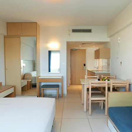 Sunrise Oasis & Waterpark 4* プロタラス